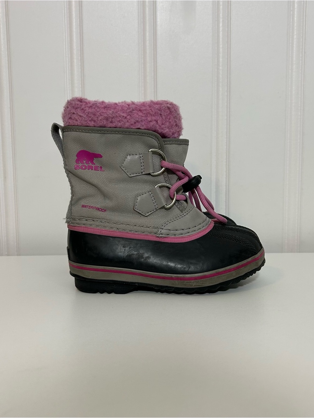 Sorel yoot pac nylon Waterproof Winter snow Boot Grey Pink black lined kids 10